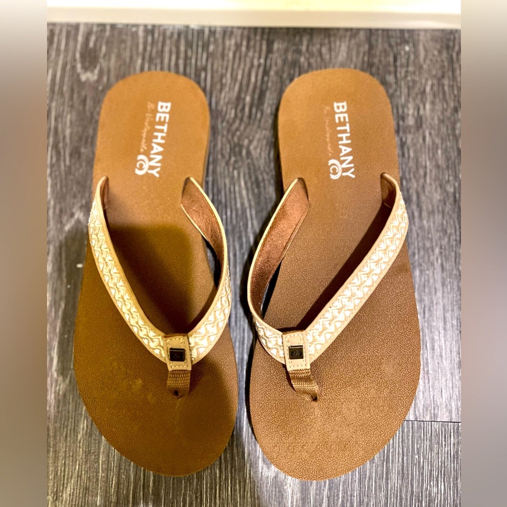 Bethany by Cobian Flip Flops. Size 7. Tan Color.